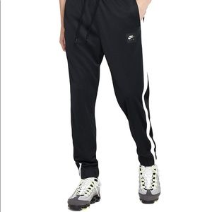 Nike Air Pants Joggers Tapered Size (L)